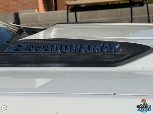 Used 2023 Chevrolet Silverado 3500 High Country image 8