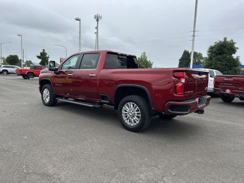 Used 2020 Chevrolet Silverado 2500 High Country w/ Z71 Off-Road Package image 3