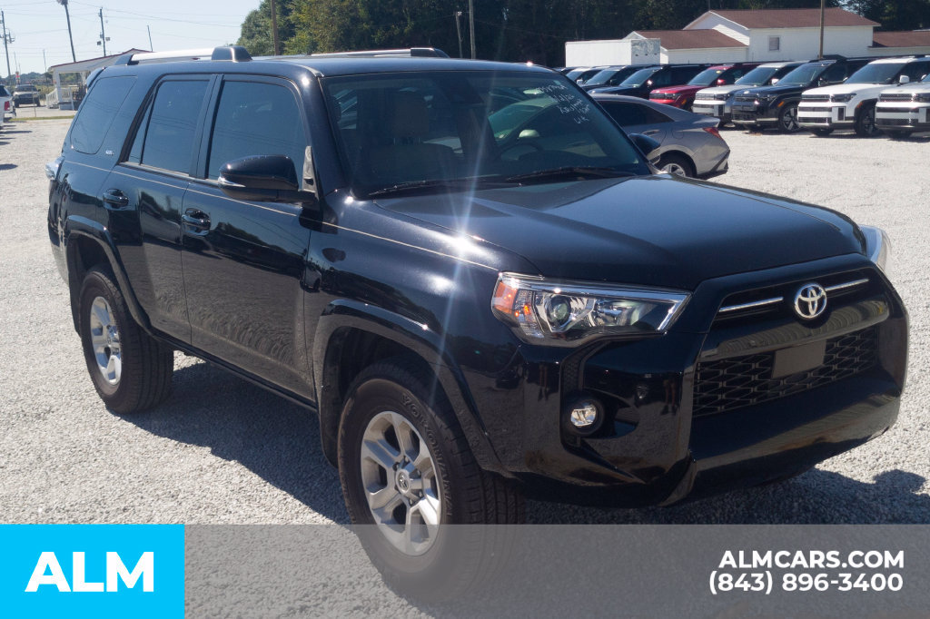 Used 2021 Toyota 4Runner SR5 Premium w/ Moonroof Package AWD/4WD image 16