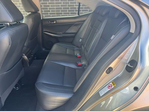 Used 2016 Lexus IS 200t image 6