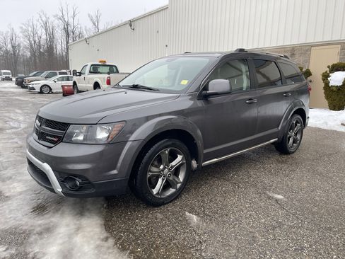 Used 2014 Dodge Journey Crossroad w/ Flexible Seating Group image 8