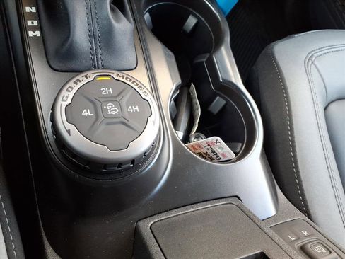 Used 2024 Ford Bronco Black Diamond image 24