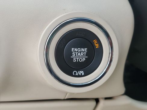 Used 2022 Maserati Quattroporte Modena image 20