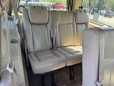 Used 2011 Ford Expedition Max Limited AWD/4WD image 19
