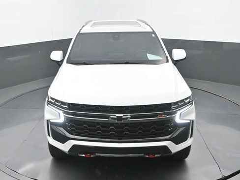 Used 2022 Chevrolet Tahoe Z71 w/ Luxury Package AWD/4WD image 31