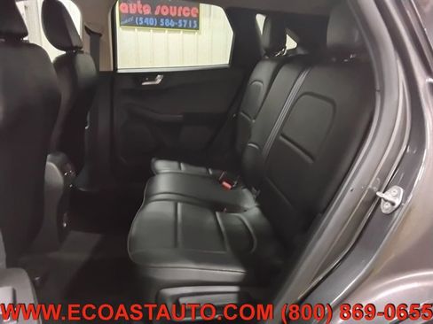 Used 2020 Ford Escape SE AWD/4WD image 13