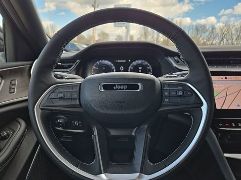 New 2026 Jeep Grand Cherokee Limited AWD/4WD image 43