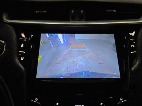 Used 2013 Cadillac XTS Premium AWD/4WD image 23