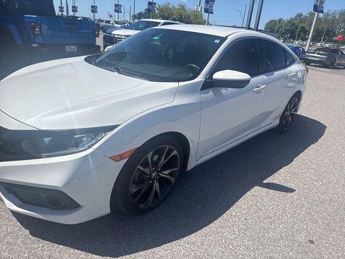 Used 2019 Honda Civic Sport image 6