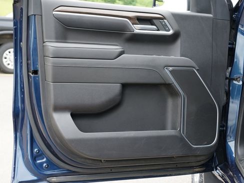 Used 2022 Chevrolet Silverado 1500 LT image 14