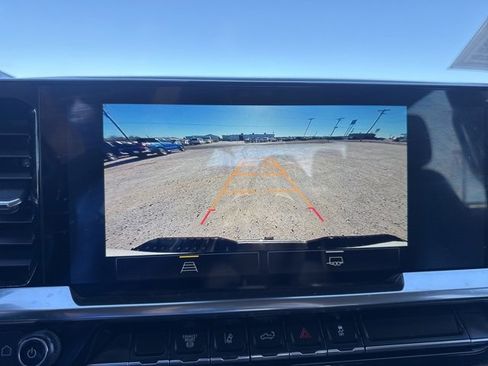 Used 2024 Chevrolet Silverado 2500 LT image 19