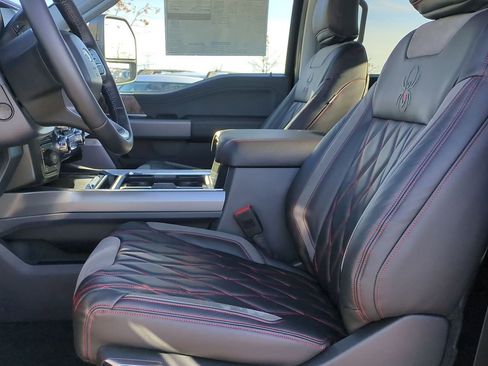 New 2024 Ford F250 Lariat w/ Lariat Ultimate Package image 16