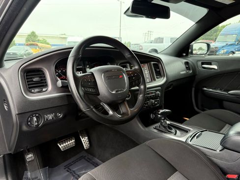 Used 2022 Dodge Charger R/T w/ Blacktop Package RWD image 20