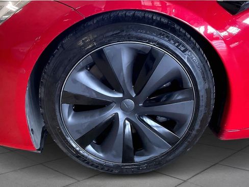 Used 2021 Tesla Model S Plaid image 10