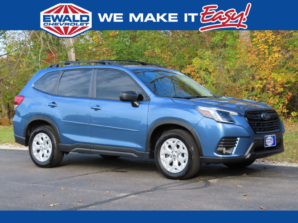 Used 2023 Subaru Forester AWD/4WD image 1