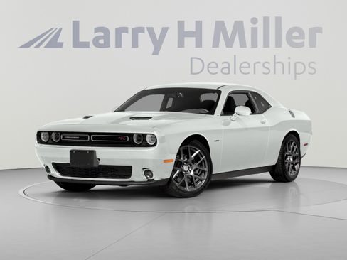 Used 2015 Dodge Challenger R/T w/ Quick Order Package 28B R/T RWD image 1