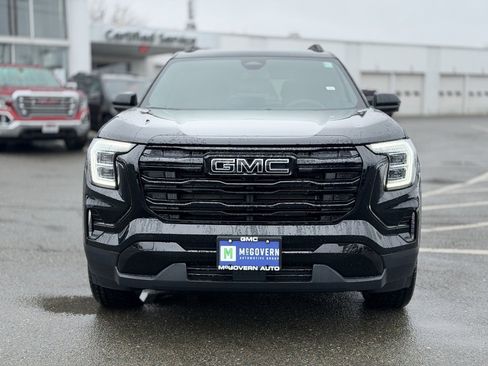 New 2026 GMC Terrain Elevation w/ Black Edition image 9