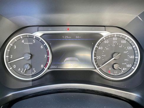 Certified 2025 Nissan Sentra SR w/ SR Premium Package image 12