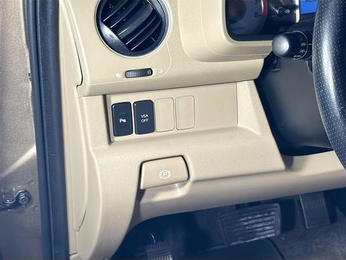 Used 2011 Honda Pilot Touring image 10