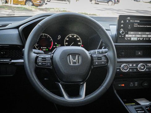 Used 2024 Honda CR-V EX-L image 6