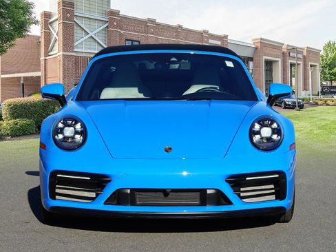 Used 2023 Porsche 911 Targa 4S image 2