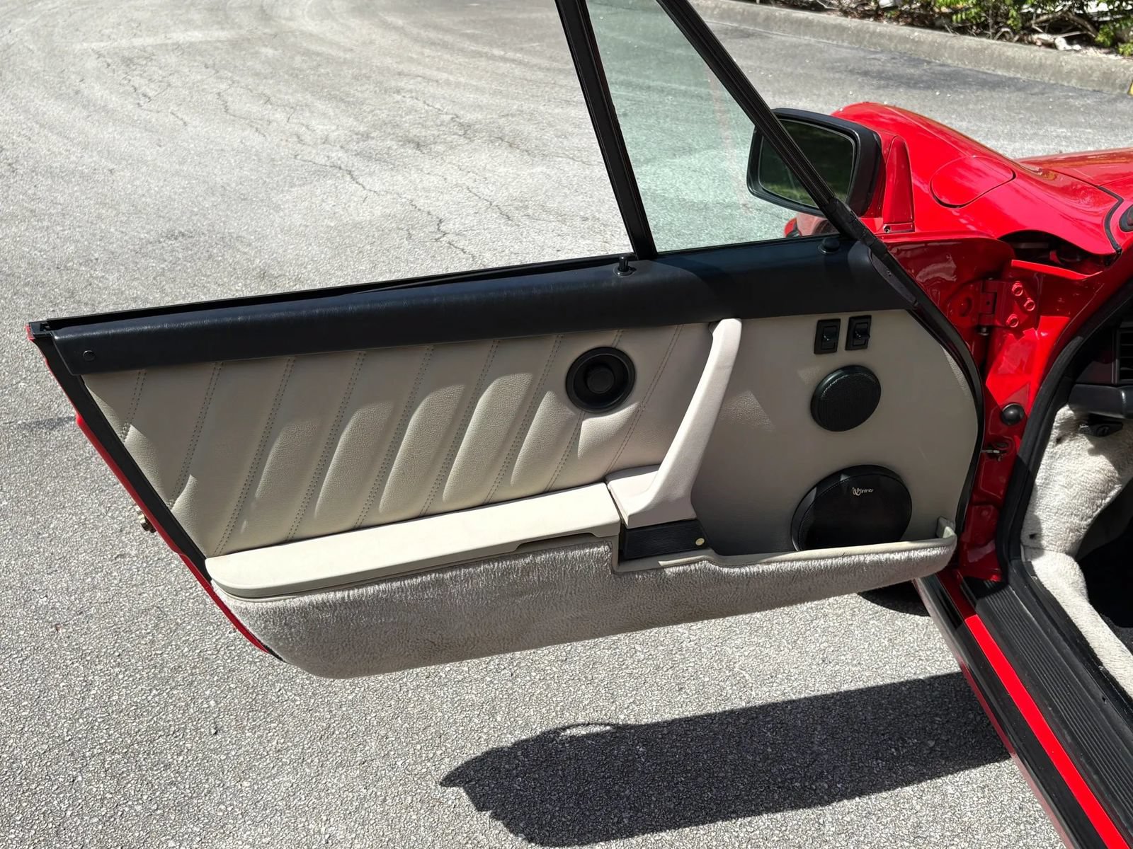 Used 1988 Porsche 911 Carrera RWD image 21