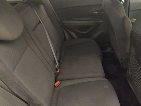Used 2020 Chevrolet Trax LS w/ Tint and Cruise Package FWD image 19
