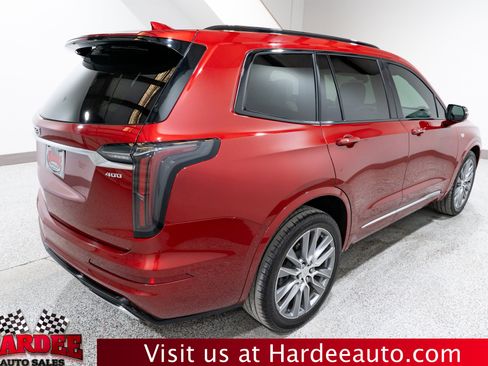 Used 2021 Cadillac XT6 Sport AWD/4WD image 5