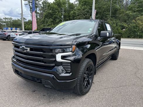Used 2024 Chevrolet Silverado 1500 High Country w/ Midnight Edition AWD/4WD image 12