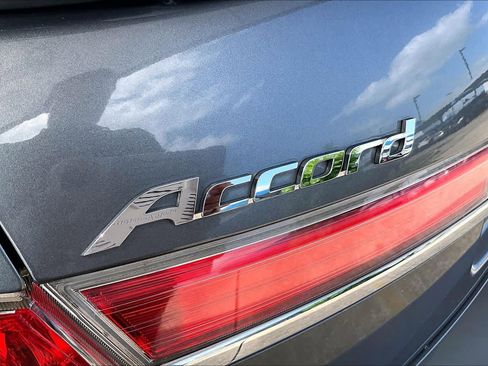Used 2012 Honda Accord LX image 29