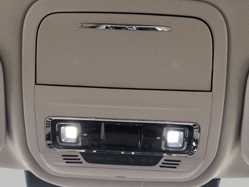 Used 2020 Lincoln Aviator Reserve w/ Class IV Trailer Tow Package AWD/4WD image 18