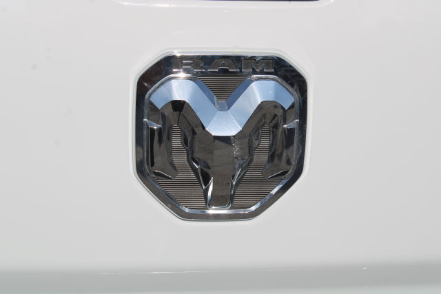 Used 2024 RAM 3500 Tradesman w/ Chrome Appearance Group AWD/4WD image 12