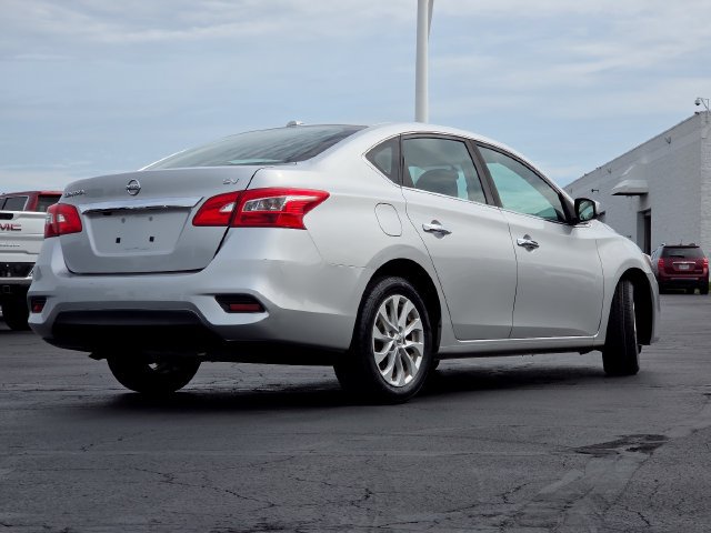 Used 2019 Nissan Sentra SV FWD image 13