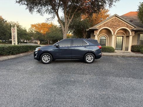 Used 2019 Chevrolet Equinox LT image 11