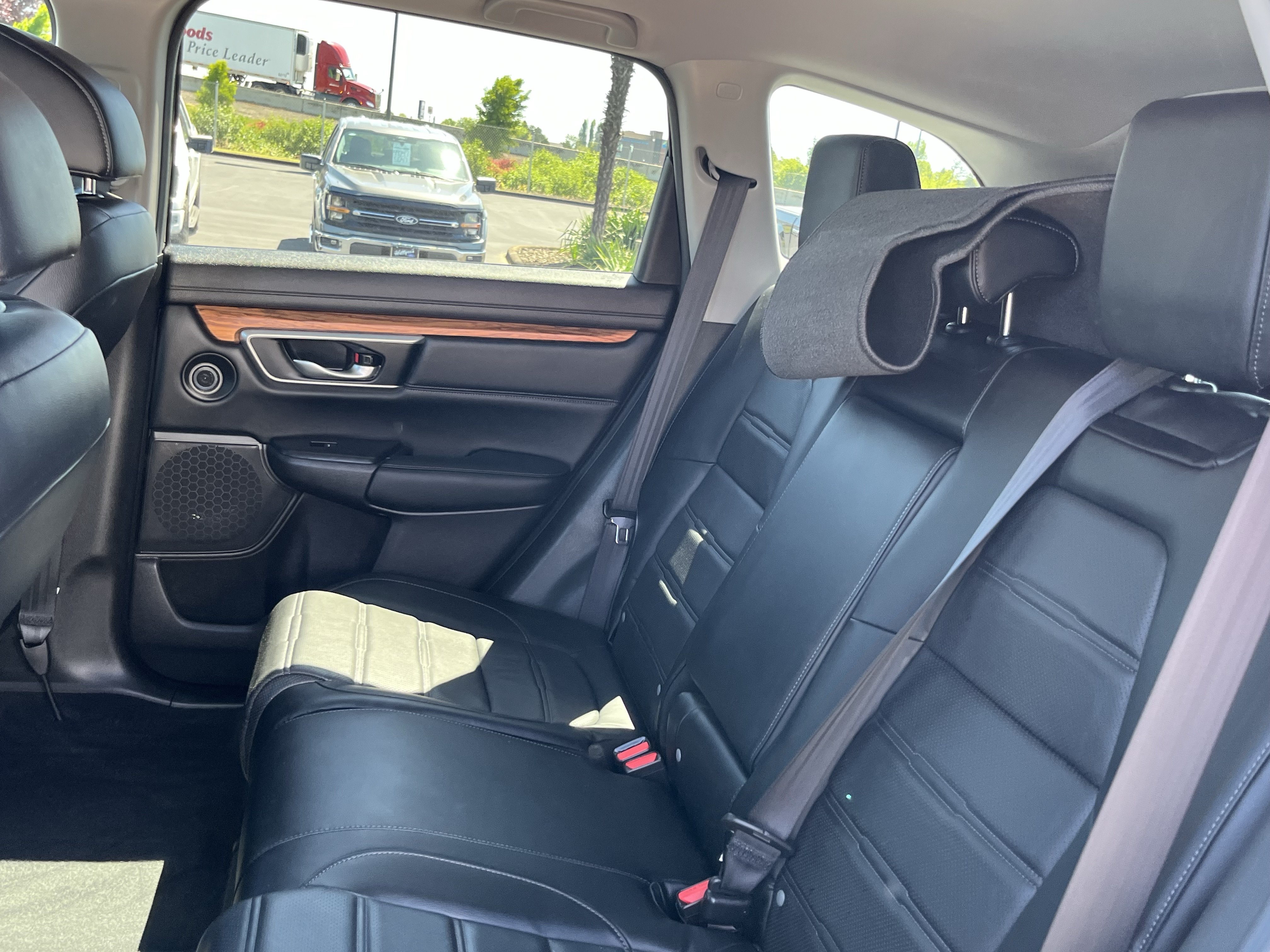 Used 2022 Honda CR-V Touring image 18