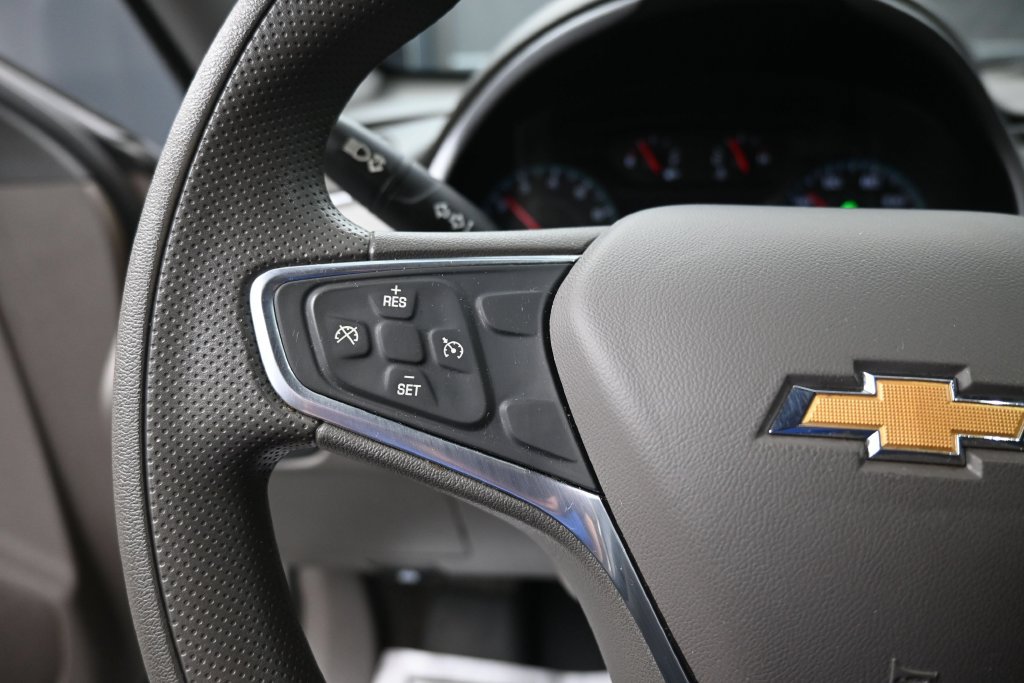 Used 2022 Chevrolet Malibu LT FWD image 32