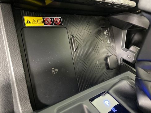 New 2025 Toyota Tacoma TRD Sport w/ TRD Sport Premium Package image 31