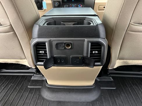 Used 2018 Ford F150 XLT w/ Equipment Group 302A Luxury AWD/4WD image 21