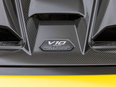 Used 2023 Lamborghini Huracan Tecnica RWD image 35