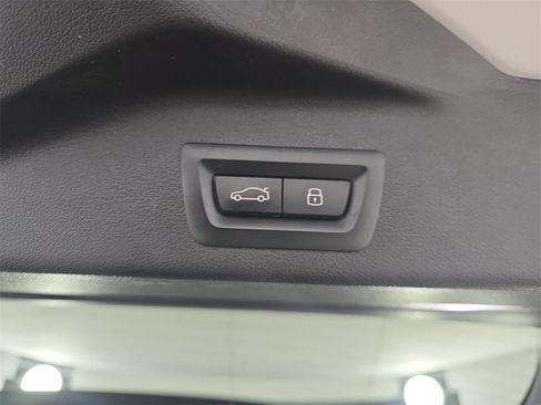 Certified 2024 BMW X5 xDrive40i w/ Premium Package image 13