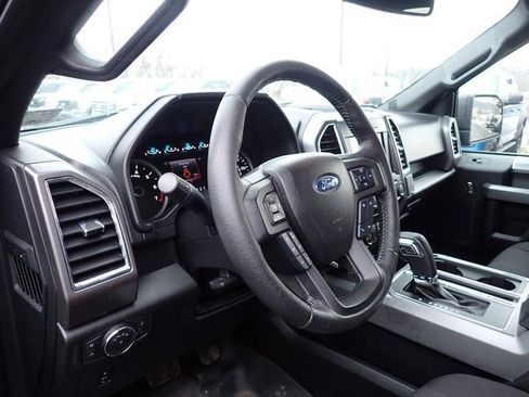 Used 2015 Ford F150 XLT w/ Equipment Group 302A Luxury image 17