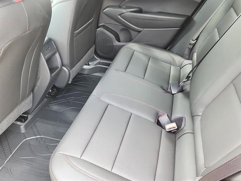 New 2026 Chevrolet Trax RS w/ Sunroof Package FWD image 9