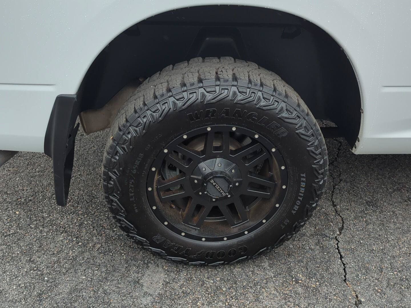 Used 2022 RAM 1500 Express w/ Wheel & Sound Group AWD/4WD image 7