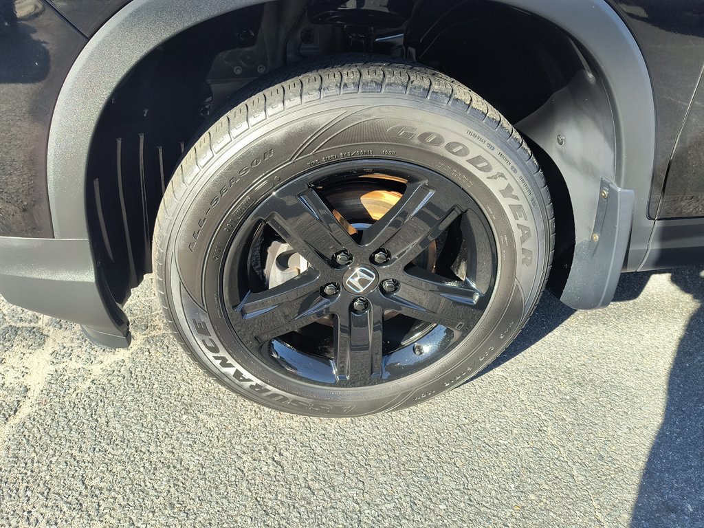 Used 2021 Honda Ridgeline Black Edition image 9