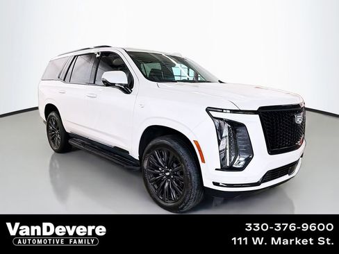 Used 2025 Cadillac Escalade Sport w/ LPO, ONYX Package image 1