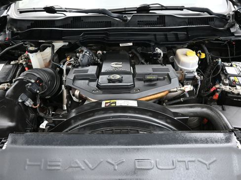 Used 2017 RAM 2500 Tradesman w/ Popular Equipment Group AWD/4WD image 8