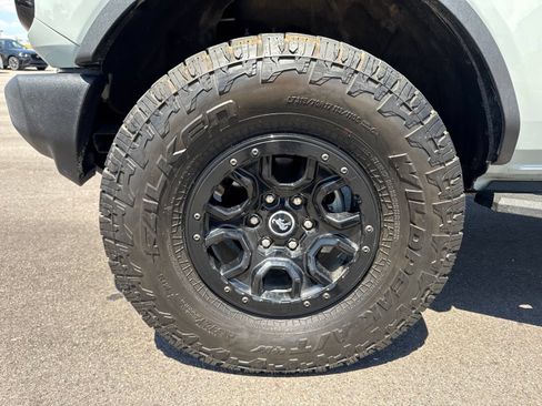 Used 2022 Ford Bronco Wildtrak AWD/4WD image 14