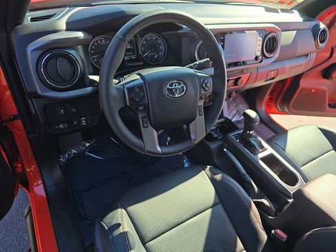 Certified 2023 Toyota Tacoma TRD Pro image 18