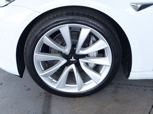 Used 2018 Tesla Model 3 Long Range AWD/4WD image 12