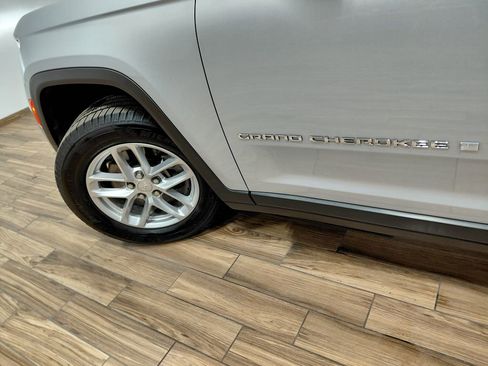 Certified 2022 Jeep Grand Cherokee L Laredo w/ Luxury Tech Group I image 20